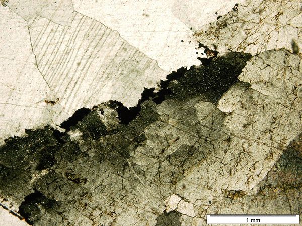 Calcite and Siderite PX